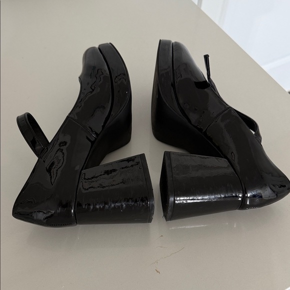 STEVE MADDEN HEALS SIZE 7.5 Elegant Black Mary Jane Heels - Picture 11 of 14